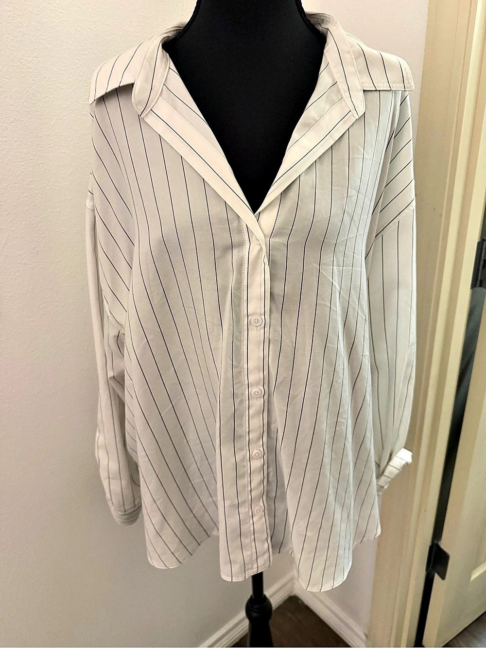 Babaton Archive Shirt Striped Button Down White & Admiral Medium